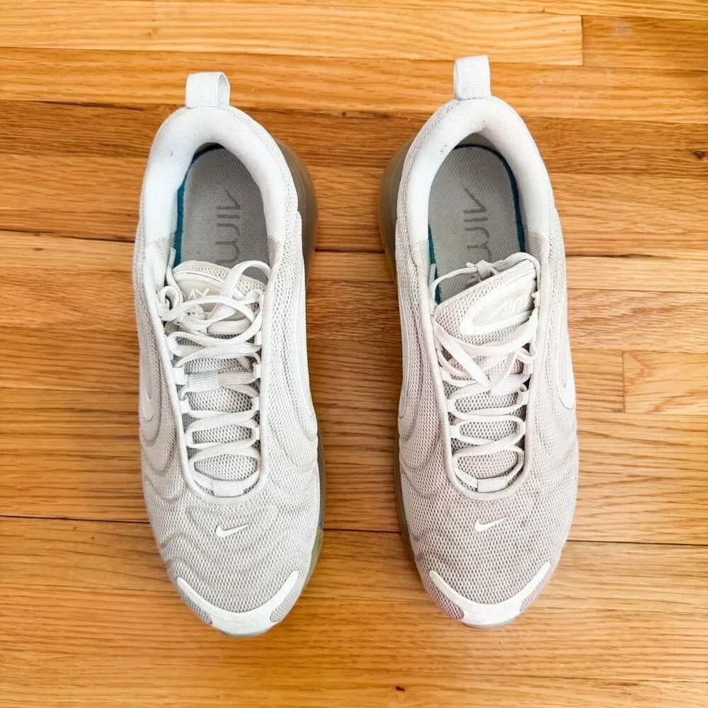 Nike Airmax 720 GS Size 9